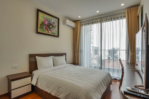 Beautiful 1 bedroom apartment with a huge balcony, Ba Dinh