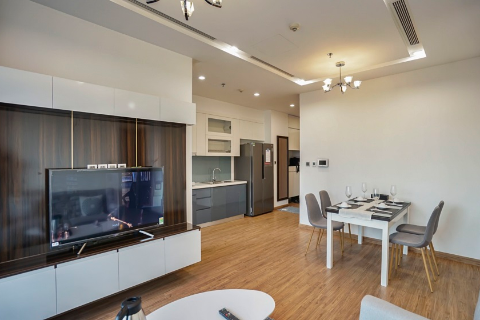 High-quality-standard 2 bedroom apartment for rent in Vinhomes Metropolis, Ba Dinh, Hanoi