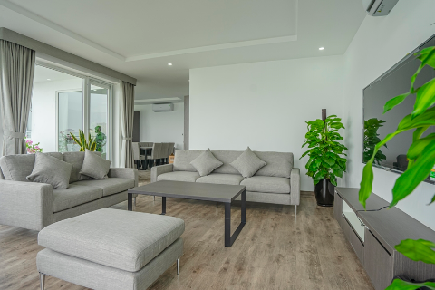 Stunning and lake view 3 bedroom apartment for rent on To Ngoc Van street, Tay Ho