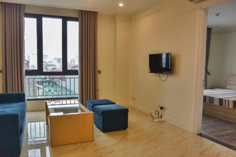 Cozy 2 bedroom apartment for rent in Doi Can street. Ba Dinh