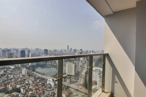 High Floor 2 Bedroom Apartment for rent in Vinhomes Metropolis, Lieu Giai, Ba Dinh