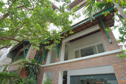 Elegant villa with 5 bedroom and outdoor swimming pool for rent on Tay Ho street, Hanoi