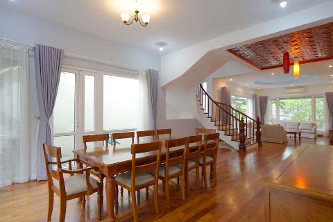 Elegant villa with 5 bedroom and outdoor swimming pool for rent on Tay Ho street, Hanoi