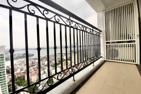 Spacious & luxury 04 bedrooms apartment in D'Leroi Soleil, Hanoi.