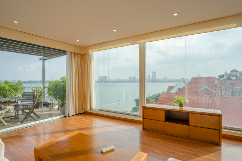 Lake view 2 bedroom apartment with a large balcony for ren on Quang An street, Tay Ho