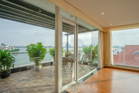 Lake view 2 bedroom apartment with a large balcony for ren on Quang An street, Tay Ho