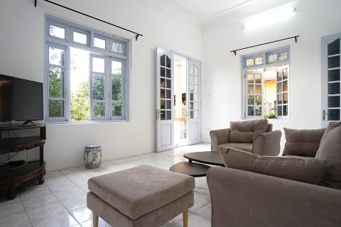 Lake view 4 bedroom house with a spacious courtyard for rent in Tay Ho, Hanoi