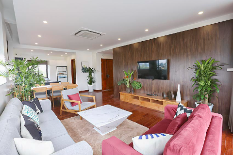 Modern & bright apartment with 4 bedrooms for rent in Tay Ho, Hanoi