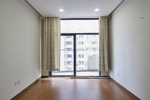 High floor 2 bedroom apartment for rent in Trang An Complex, Cau Giay