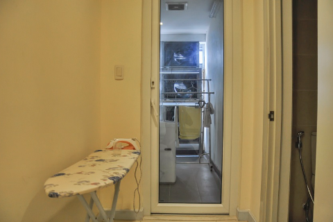 Rich-land Southern 2 bedrooms nice apartment for rent in Xuan Thuy street,  Cau Giay district