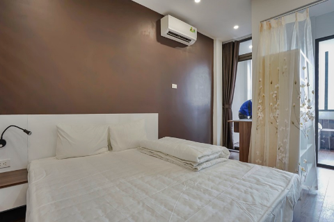 Bright 1 bedroom apartment for lease in Cau Giay,  nearby Indochina Plaza