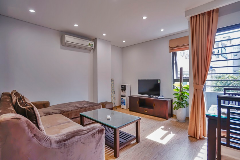 Nice apartment with 2 bedrooms for rent near Indochina Plaza, Cau Giay, Hanoi