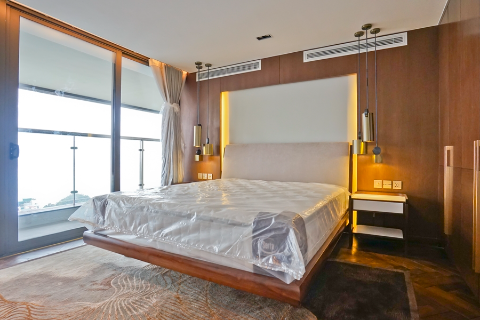 THE MOST Beautiful and Luxurious penthouse with 3 bedrooms for Lease, Tay Ho, Hanoi