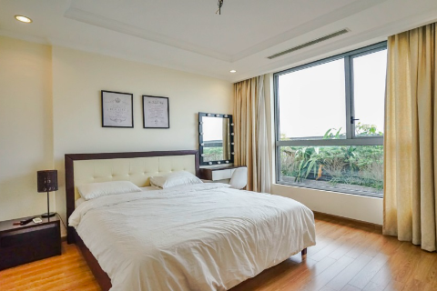 Beautiful 3 bedroom apartment with outdoor spaces for rent in Vinhomes Nguyen Chi Thanh, Hanoi