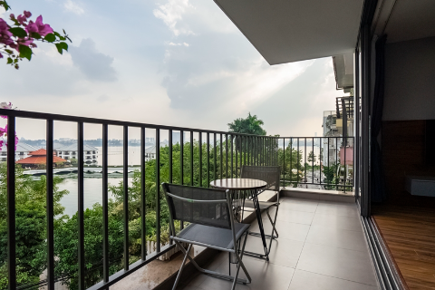 Lake view and swimming pool apartment with 2 bedrooms for rent on Tu Hoa street, Tay Ho