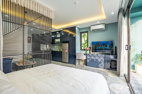 Beautiful Studio  apartment with 1 bedroom  for rent in Thi Sach Str, Hanoi