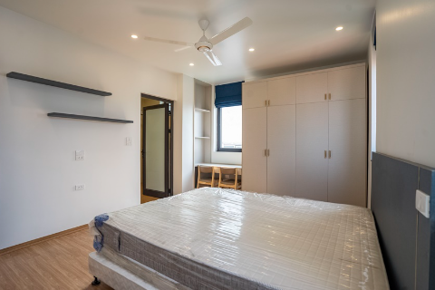 Brand new 3 bedroom apartment on the high floor for rent on Xuan Dieu street, Tay Ho