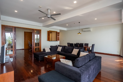 Lake view apartment with 3 bedrooms and a spacious balcony for rent in Tay Ho, free gym