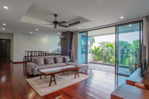 Stunning and modern 4 bedroom apartment for rent on Dang Thai Mai, Tay Ho