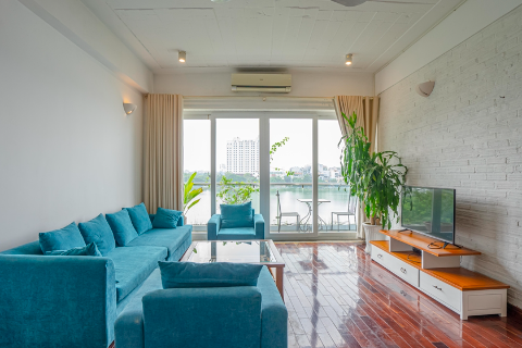 Lake view 2 bedroom apartment on the high floor for rent on Quang An street, Tay Ho