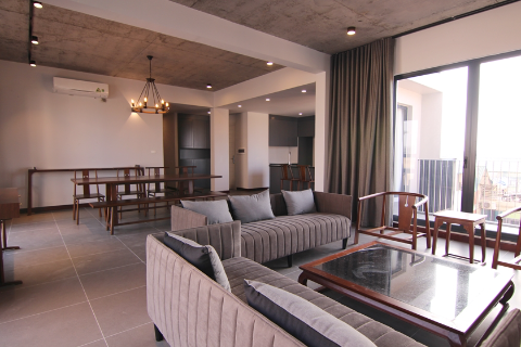 Stunning 5 bedroom apartment with a spacious balcony for rent in Tay Ho, near the lake