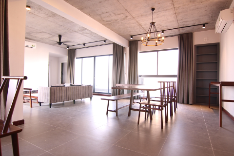 Stunning 5 bedroom apartment with a spacious balcony for rent in Tay Ho, near the lake