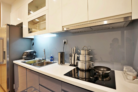 Modern design 3 bedroom apartment for rent in Vinhome Metropolis, Ba Dinh