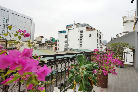 Charming 2 bedroom apartment for rent near Lotte Center, Hanoi