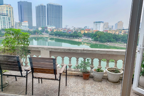 Cozy apartment with lake view for rent in Ba Dinh, Hanoi