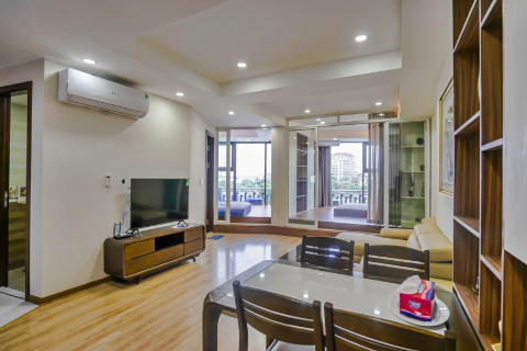 Lake view Apartment For Rent in Truc Bach with 2 Bedrooms, Ba Dinh.