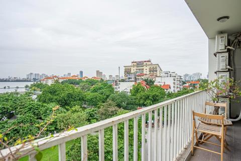 Stunning lake view apartment with 3 bedrooms for rent in Tay Ho, Hanoi