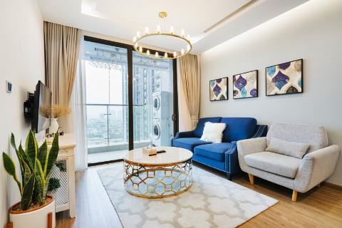 Modern 2 bedroom apartment for rent in Vinhomes Metropolis, Lieu Giai