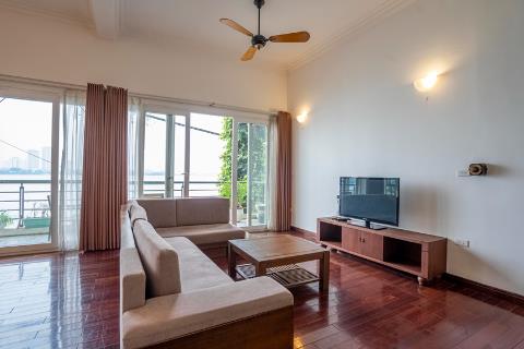 Spacious and lake view 3 bedroom apartment for rent on Quang Khanh street, Tay Ho