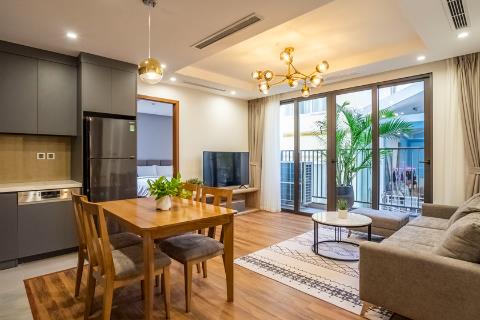 Modern 2 bedroom apartment with swimming pool and beautiful terrace for rent on Tu Hoa street, Tay Ho