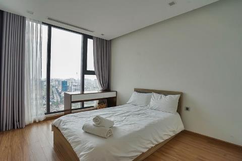 High floor 3 bedroom apartment for rent in Metropolis, Lieu Giai