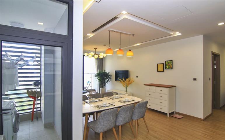 Fully furnished 3 bedroom apartment for rent in Vinhomes Metropolis, Lieu Giai