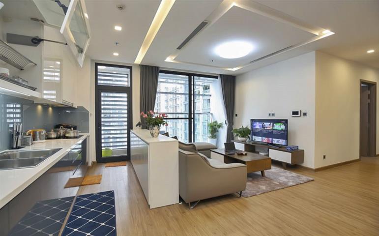 Beautiful 3 bedroom apartment on the high floor for rent in Vinhomes Metropolis, Hanoi