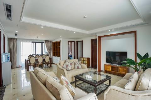 Modern and beautiful 4 bedroom apartment for rent in Ba Dinh, near Truc Bach lake