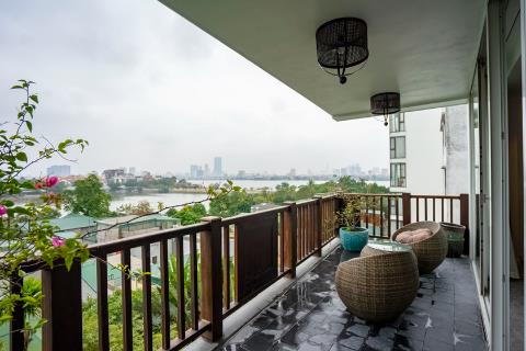 Lake view 3 bedroom apartment with a huge balcony for rent in Xom Chua, Tay Ho