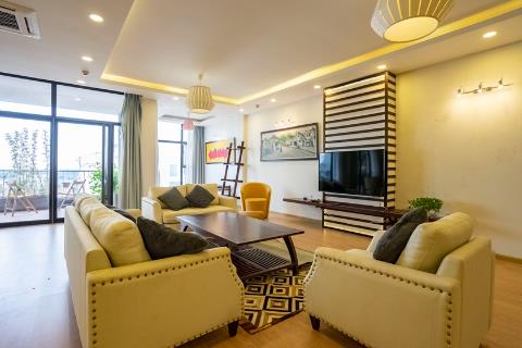 Beautiful & spacious 4 bedroom apartment for rent in To Ngoc Van, Tay Ho