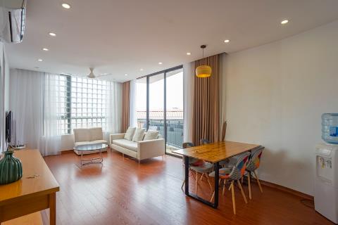Beautiful and bright 2 bedroom apartment for rent on Xuan Dieu street, Tay Ho