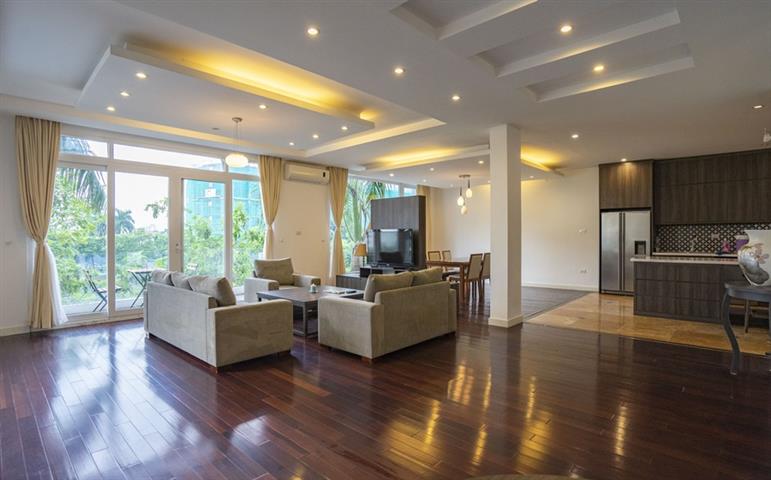 Lake view spacious apartment with 4 bedrooms for rent on Quang Khanh street, Tay Ho