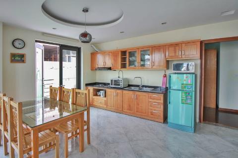 2 bedroom apartment for rent in Mac Dinh Chi street, Truc Bach area