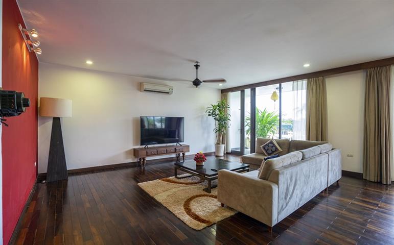 Spacious and modern 4 bedroom apartment for rent in Xom Chua, near the lake