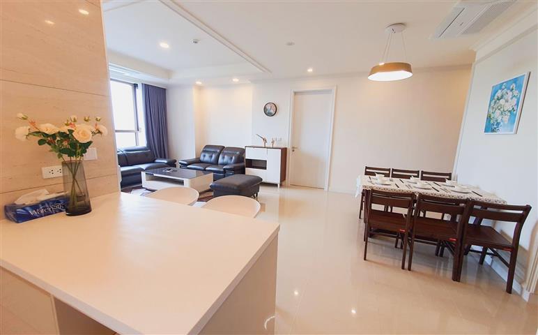 Brand new and bright 3 bedroom apartment for rent in Starlake, Hanoi