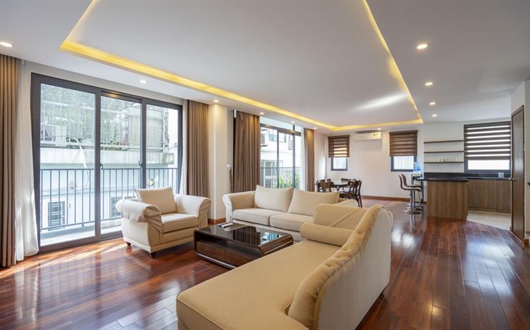 Duplex apartment with 3 bedrooms and lake view for rent on Quang Khanh, Tay Ho