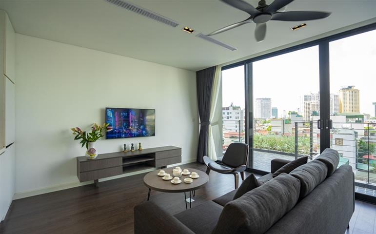 Stunning contemporary designed 2 bedroom apartment for rent in Doi Can, Ba Dinh