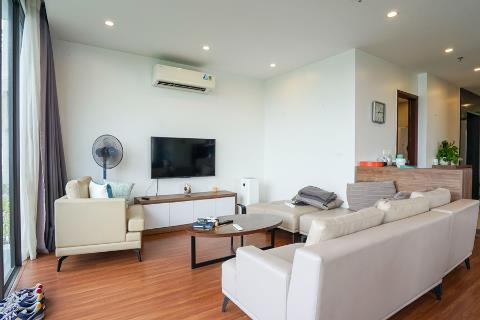 Fully furnished 2 bedroom + 1 working room apartment with a balcony for rent in Tu Hoa, Tay Ho