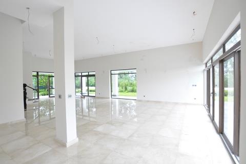 Perfect Villa in Q block for rent with 4 bedrooms, Ciputra