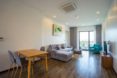 Lake view 2 bedroom apartment for rent in Tu Hoa, Tay Ho
